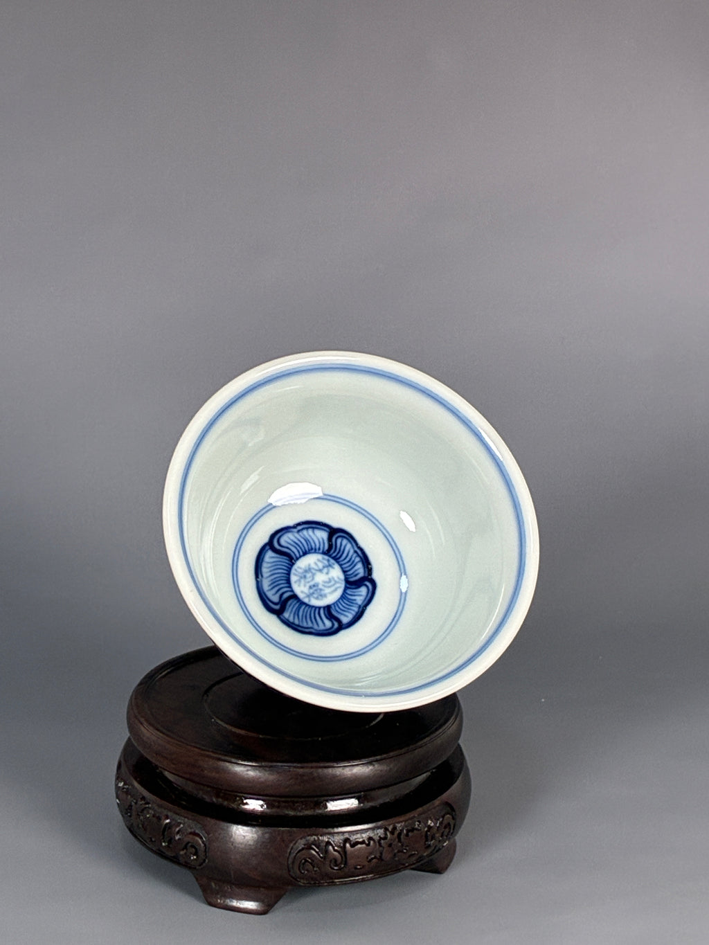 Jingdezhen Phoenix Kiln · Hand-Painted Blue & White Scrolling Lotus Tea Bowl