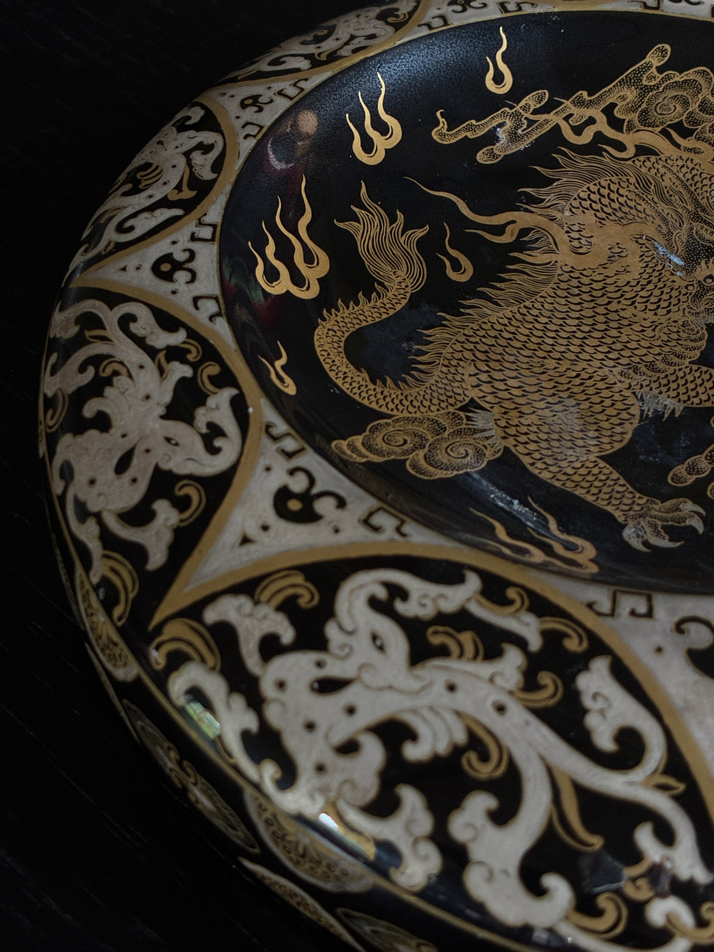 Handmade Jingdezhen Wood-Fired Porcelain Cigar Ashtray - Black & Gold Dragon Design